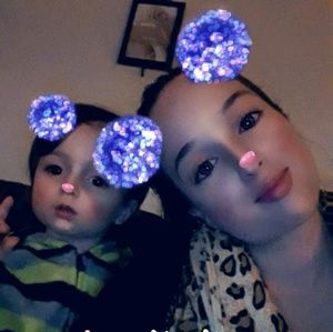 Meet your Posher, Elysa